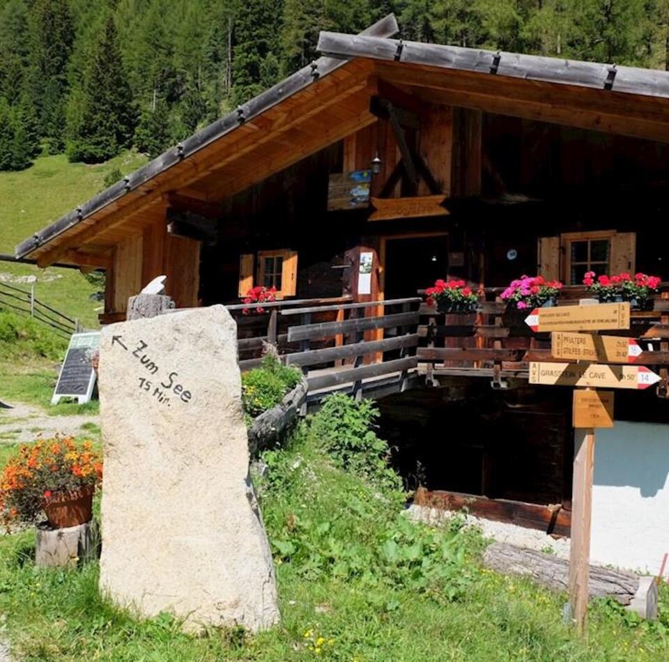 Puntleider-See-Alm-jpg