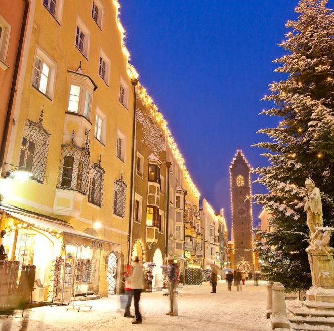 klaus-peterlin-weihnachtsmarkt-schnee-web-23