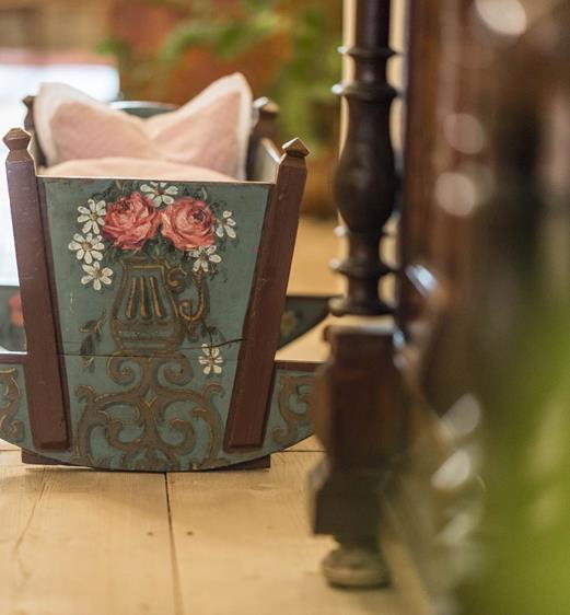 An old cradle at Hotel Stafler