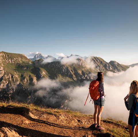 Due donne in montagna