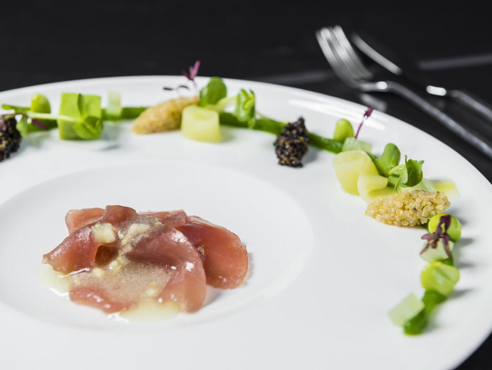 Thunfischbauch mit Yuzufond