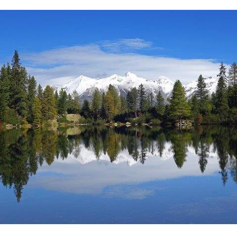 B-4422-puntleider-see-herbst-dahinter-pfunderer-berge