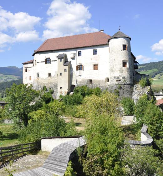 schloss-rodenegg