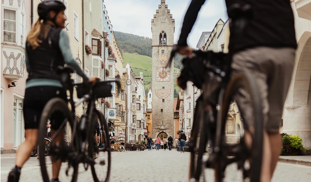 Due ciclisti a Vipiteno