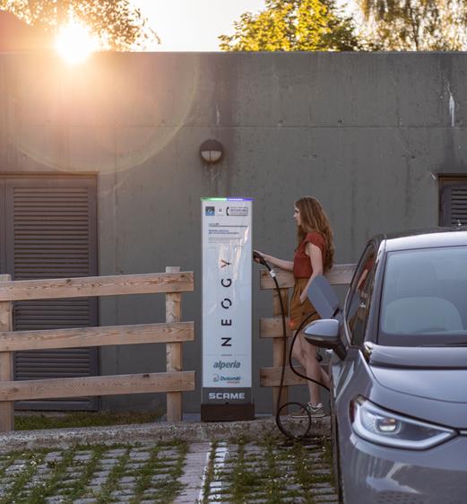 Elektro Auto Ladestation