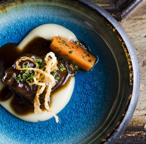 Ein sorgfältig angerichtetes Gericht